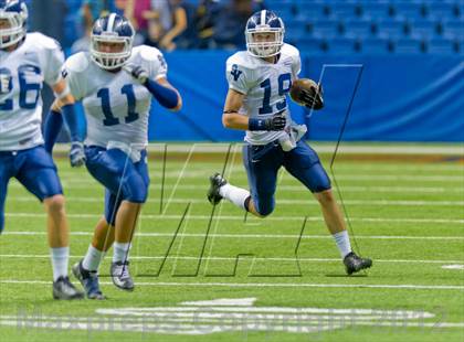 Thumbnail 3 in Smithson Valley vs. Reagan (UIL 5A Division 2 Region 4 Bi-District Playoff) photogallery.