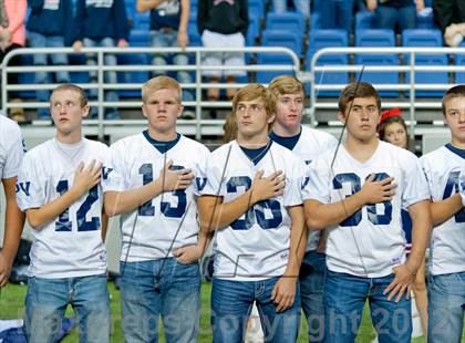 Thumbnail 2 in Smithson Valley vs. Reagan (UIL 5A Division 2 Region 4 Bi-District Playoff) photogallery.