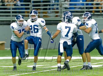Thumbnail 3 in Smithson Valley vs. Reagan (UIL 5A Division 2 Region 4 Bi-District Playoff) photogallery.