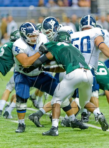 Thumbnail 2 in Smithson Valley vs. Reagan (UIL 5A Division 2 Region 4 Bi-District Playoff) photogallery.