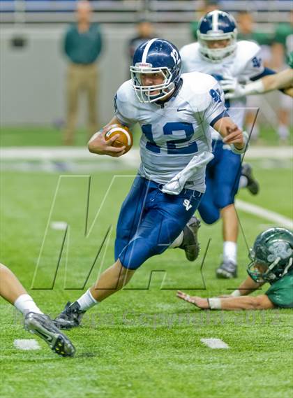Thumbnail 2 in Smithson Valley vs. Reagan (UIL 5A Division 2 Region 4 Bi-District Playoff) photogallery.