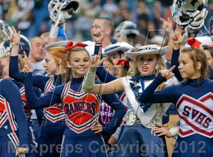 Thumbnail 2 in Smithson Valley vs. Reagan (UIL 5A Division 2 Region 4 Bi-District Playoff) photogallery.
