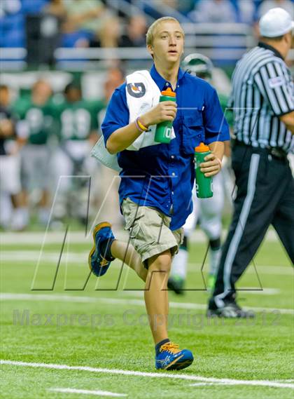 Thumbnail 3 in Smithson Valley vs. Reagan (UIL 5A Division 2 Region 4 Bi-District Playoff) photogallery.