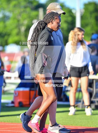 Thumbnail 3 in UIL 16 3A District Meet photogallery.