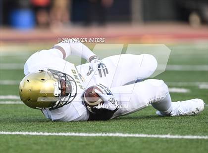 Thumbnail 1 in Thomas Jefferson @ Grace King (Scrimmage at Joe Yenni Stadium) photogallery.
