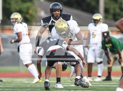 Thumbnail 3 in Thomas Jefferson @ Grace King (Scrimmage at Joe Yenni Stadium) photogallery.