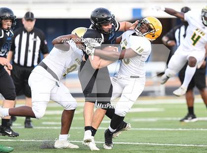 Thumbnail 3 in Thomas Jefferson @ Grace King (Scrimmage at Joe Yenni Stadium) photogallery.