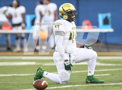 Thumbnail 3 in Thomas Jefferson @ Grace King (Scrimmage at Joe Yenni Stadium) photogallery.