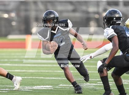 Thumbnail 2 in Thomas Jefferson @ Grace King (Scrimmage at Joe Yenni Stadium) photogallery.