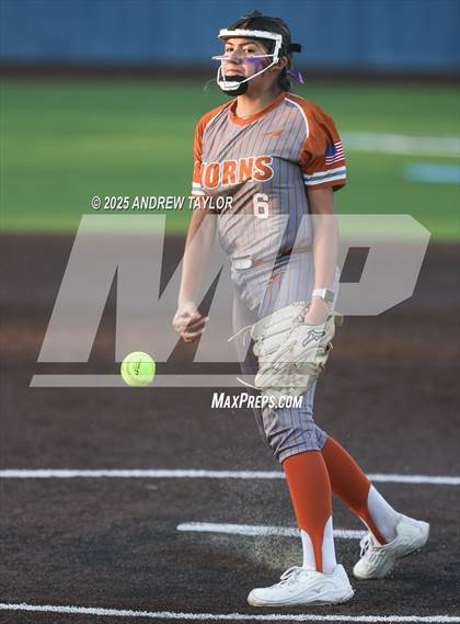 Thumbnail 3 in Dobie @ Kingwood photogallery.