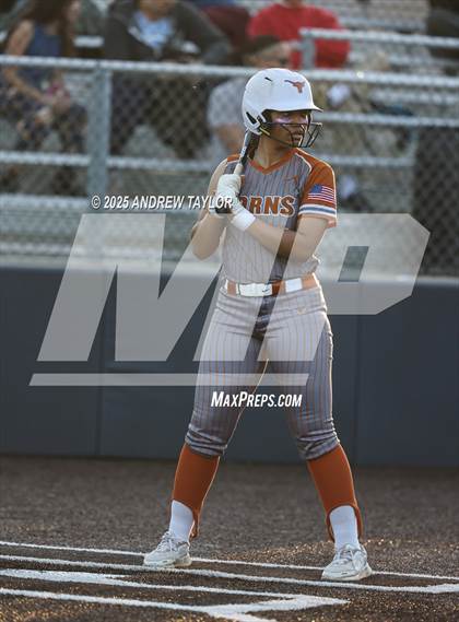 Thumbnail 3 in Dobie @ Kingwood photogallery.