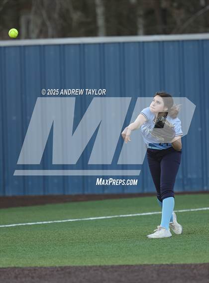 Thumbnail 3 in Dobie @ Kingwood photogallery.