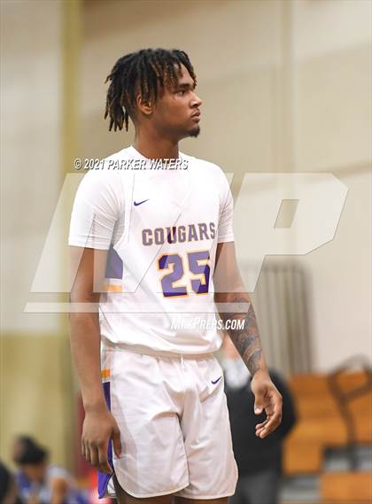 Thumbnail 3 in Edna Karr vs John Curtis (Country Day Classic) photogallery.