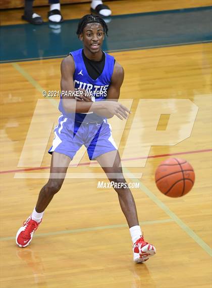 Thumbnail 2 in Edna Karr vs John Curtis (Country Day Classic) photogallery.