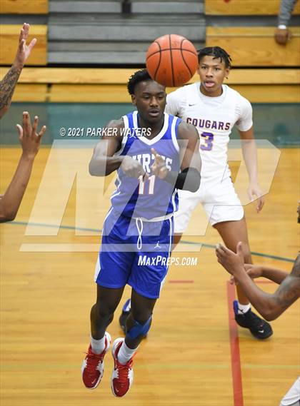 Thumbnail 1 in Edna Karr vs John Curtis (Country Day Classic) photogallery.