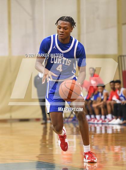 Thumbnail 3 in Edna Karr vs John Curtis (Country Day Classic) photogallery.