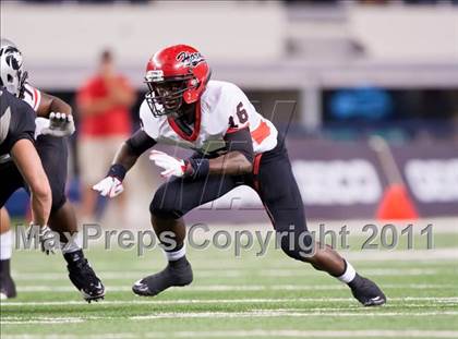 Thumbnail 3 in Cedar Hill vs. Guyer (Kirk Herbstreit National Kickoff Classic) photogallery.
