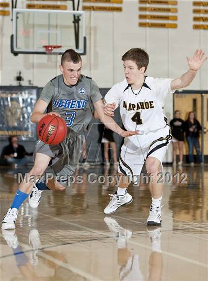 Thumbnail 1 in Legend @ Arapahoe (CHSAA 5A Sweet 16) photogallery.