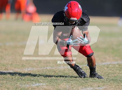 Thumbnail 1 in Grant @ Arleta photogallery.