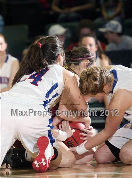 Thumbnail 1 in Norwood vs. Merino (CHSAA 1A Final Four) photogallery.