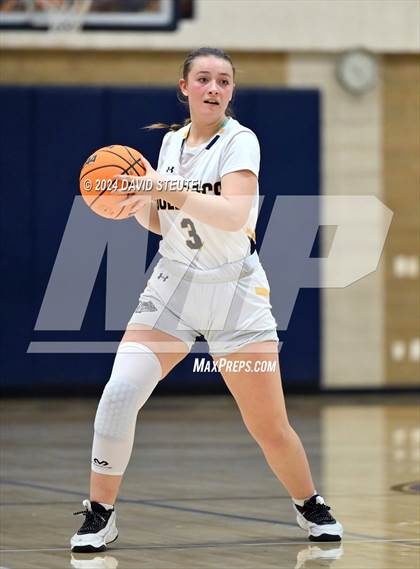 Thumbnail 3 in River Valley vs. Gridley (Sutter Tournament) photogallery.