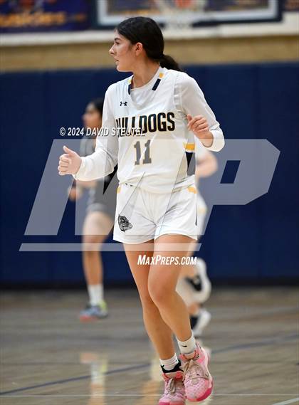 Thumbnail 3 in River Valley vs. Gridley (Sutter Tournament) photogallery.