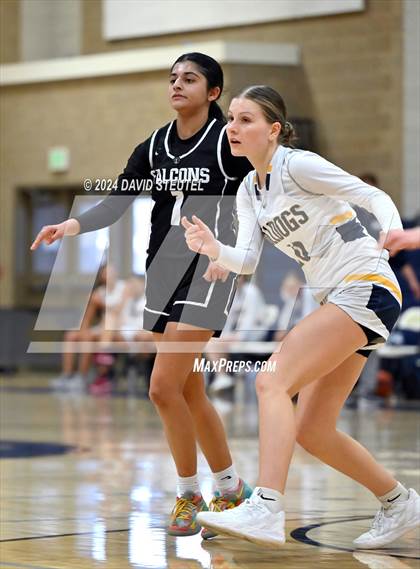 Thumbnail 1 in River Valley vs. Gridley (Sutter Tournament) photogallery.