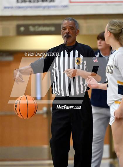 Thumbnail 2 in River Valley vs. Gridley (Sutter Tournament) photogallery.