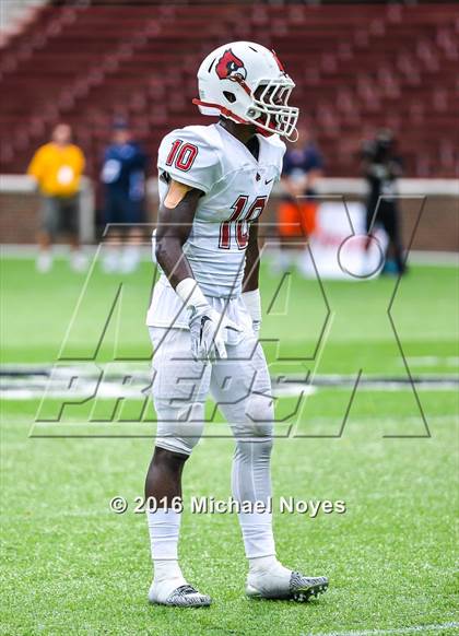 Thumbnail 3 in Colerain vs. Warren Central (Crosstown Showdown) photogallery.
