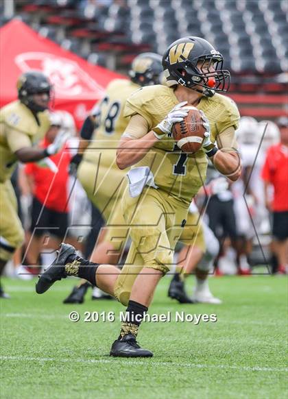 Thumbnail 1 in Colerain vs. Warren Central (Crosstown Showdown) photogallery.