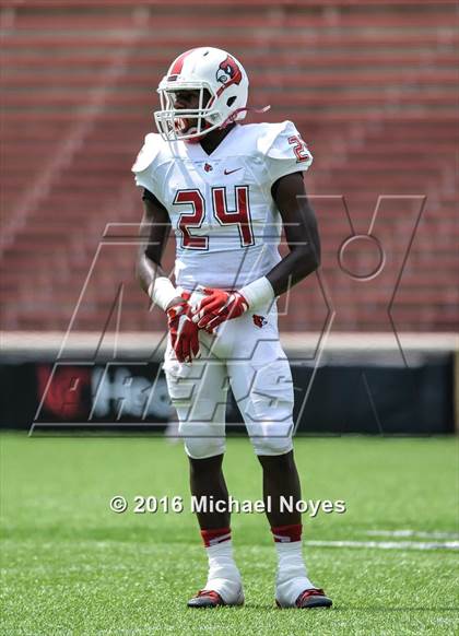 Thumbnail 2 in Colerain vs. Warren Central (Crosstown Showdown) photogallery.