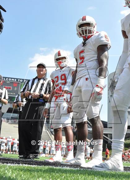 Thumbnail 2 in Colerain vs. Warren Central (Crosstown Showdown) photogallery.