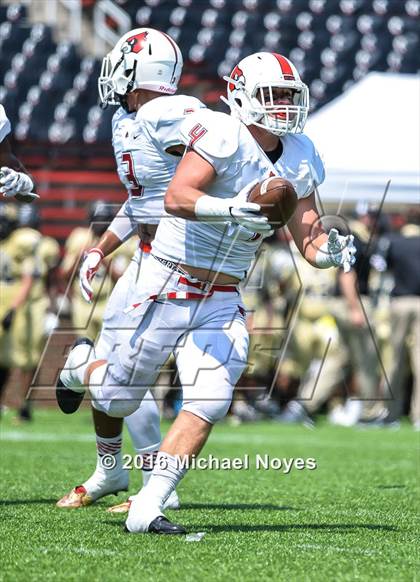 Thumbnail 2 in Colerain vs. Warren Central (Crosstown Showdown) photogallery.