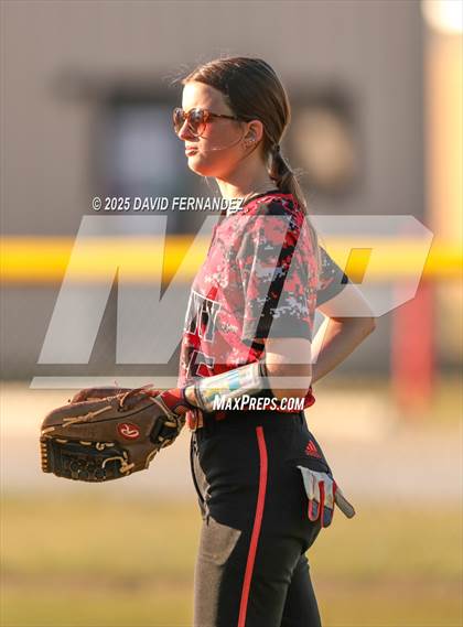 Thumbnail 1 in Southern Lee @ Hoke County photogallery.