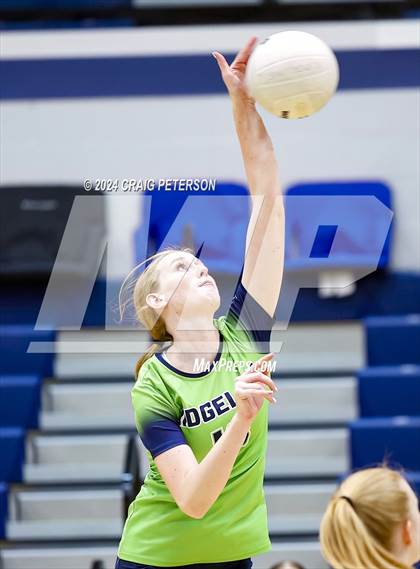 Thumbnail 2 in Fremont @ Ridgeline photogallery.