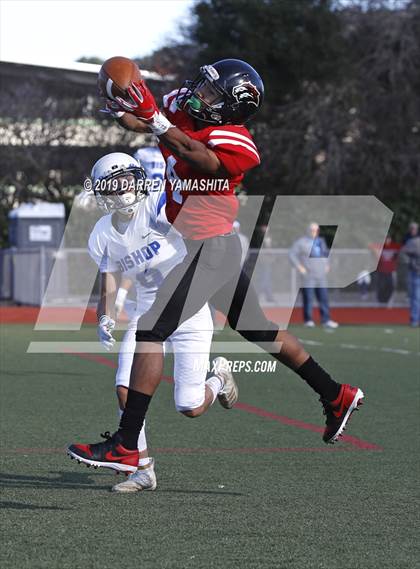 Thumbnail 2 in Bishop Union vs. Salesian College Preparatory (CIF D6-A State Final) photogallery.