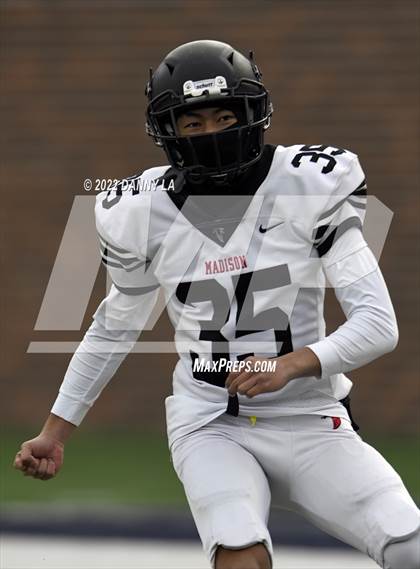 Thumbnail 1 in James Madison @ Freedom (VHSL Class 6 Final) photogallery.