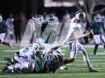 Thumbnail 1 in Hickory vs Green Run (VHSL Class 5A Quarterfinal) photogallery.
