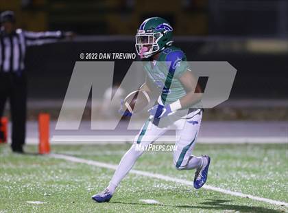 Thumbnail 1 in Hickory vs Green Run (VHSL Class 5A Quarterfinal) photogallery.