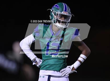 Thumbnail 2 in Hickory vs Green Run (VHSL Class 5A Quarterfinal) photogallery.