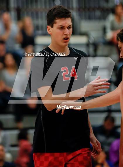 Thumbnail 3 in La Jolla vs. La Costa Canyon (CIF SDS Open Division Final) photogallery.