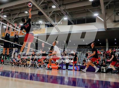 Thumbnail 2 in La Jolla vs. La Costa Canyon (CIF SDS Open Division Final) photogallery.