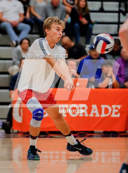 Thumbnail 2 in La Jolla vs. La Costa Canyon (CIF SDS Open Division Final) photogallery.