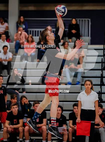 Thumbnail 3 in La Jolla vs. La Costa Canyon (CIF SDS Open Division Final) photogallery.