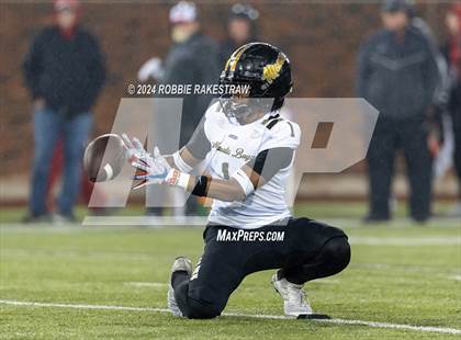 Thumbnail 3 in South Oak Cliff @ Argyle (UIL 5A Division II Semifinal) photogallery.