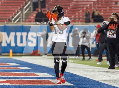 Thumbnail 3 in South Oak Cliff @ Argyle (UIL 5A Division II Semifinal) photogallery.
