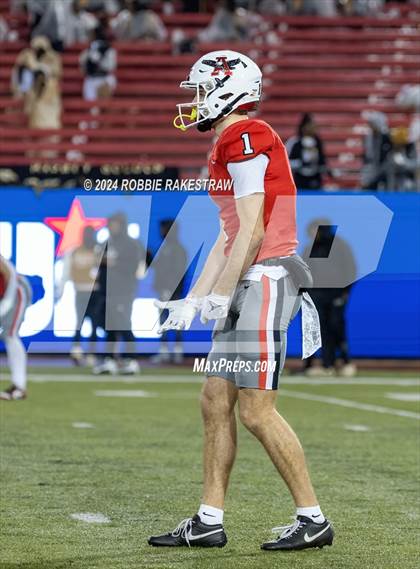 Thumbnail 3 in South Oak Cliff @ Argyle (UIL 5A Division II Semifinal) photogallery.