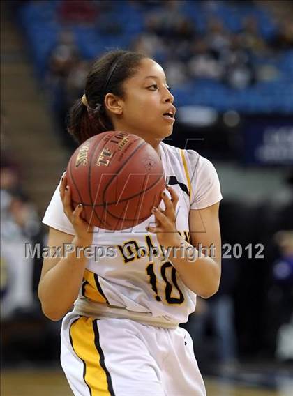 Thumbnail 1 in Laguna Hills vs. Bishop O'Dowd (CIF State D3 Final) photogallery.