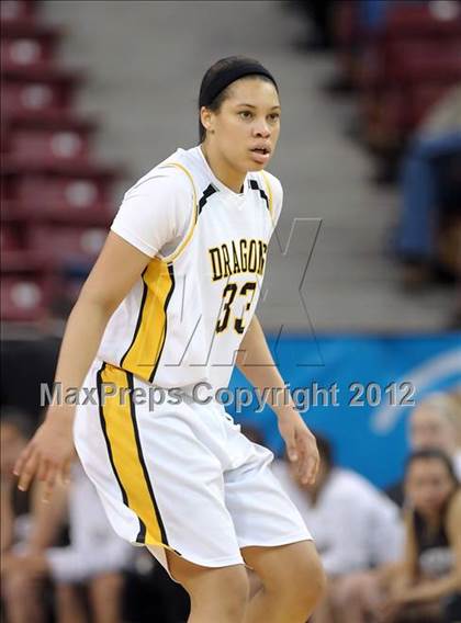 Thumbnail 3 in Laguna Hills vs. Bishop O'Dowd (CIF State D3 Final) photogallery.