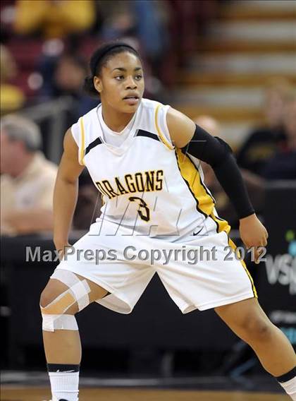 Thumbnail 1 in Laguna Hills vs. Bishop O'Dowd (CIF State D3 Final) photogallery.